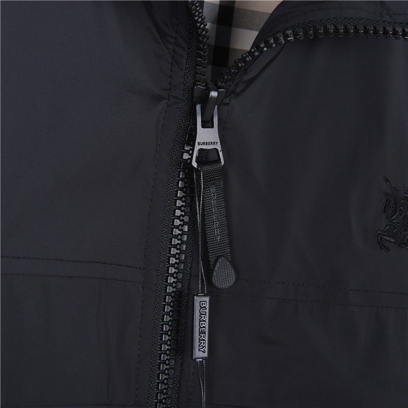 Burberry 26SS Lightweight Technical Harrington Jacket Black view