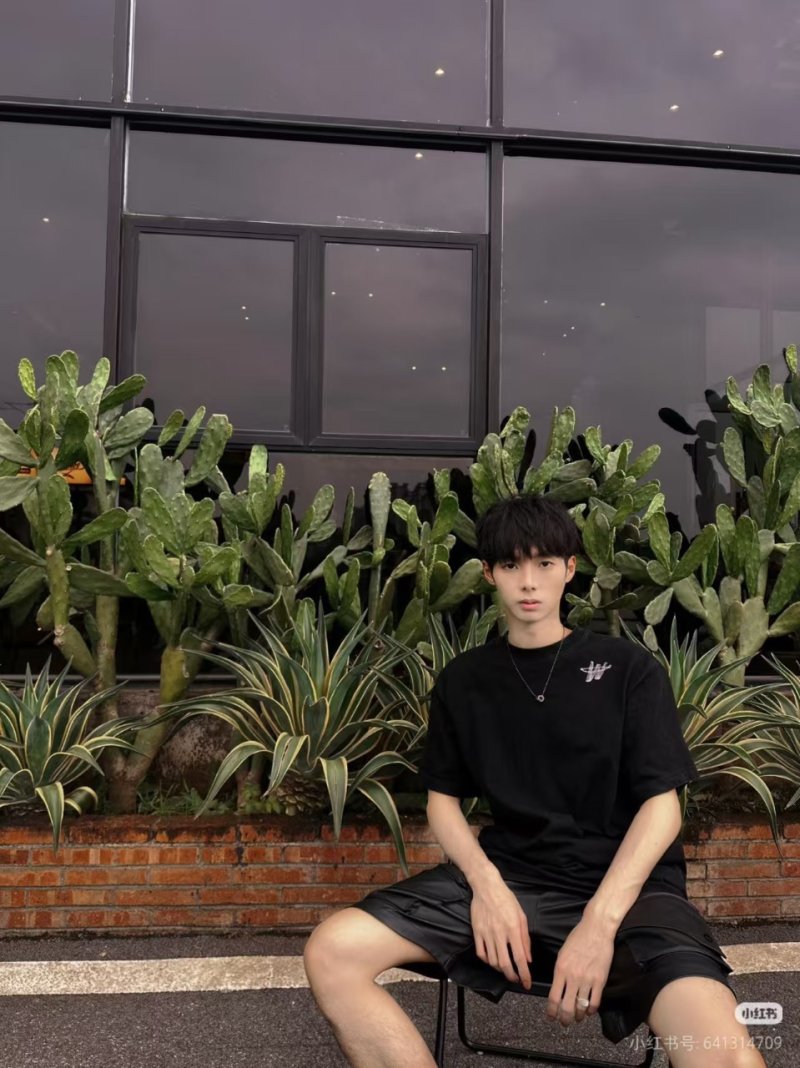 Black Oversized Short Sleeve T-Shirt view