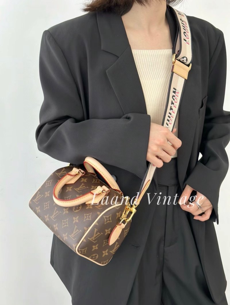 Louis Vuitton Speedy 20 Monogram Canvas Crossbody Bag