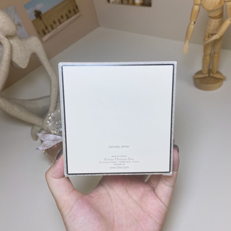 Dior Miss Dior Eau de Parfum 100ml view