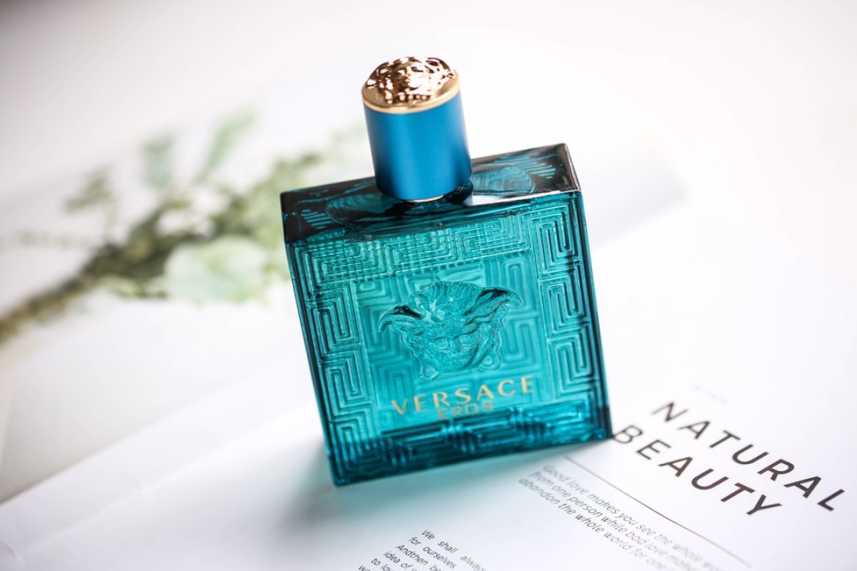 Versace Eros Men's Eau de Toilette 100ml view