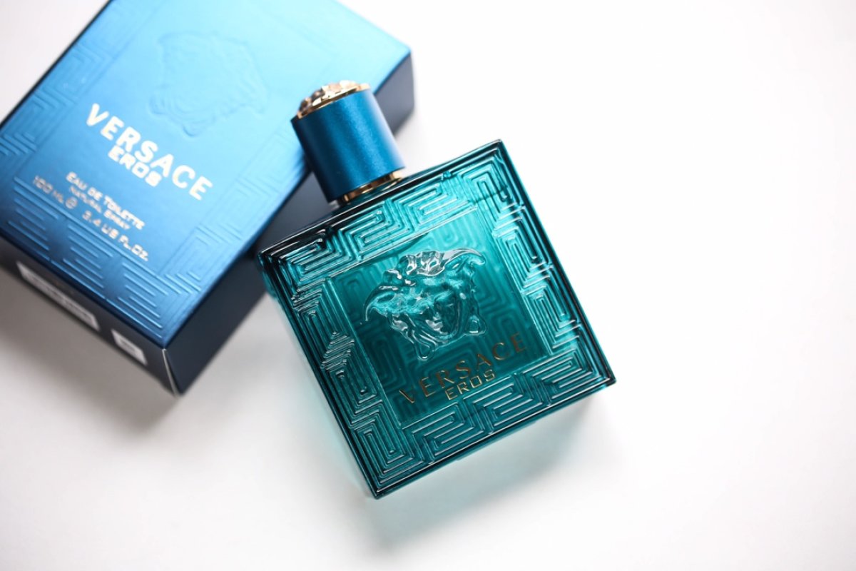 Versace Eros Men's Eau de Toilette 100ml view