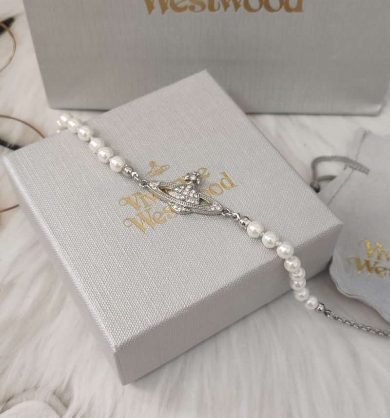 Vivienne Westwood Saturn Pearl Bracelet Silver view