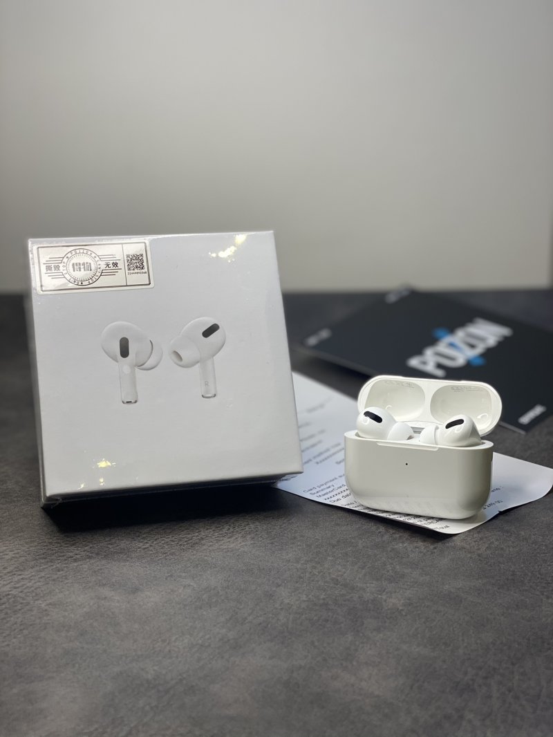 Apple AirPods Pro Gen 3 Wireless Earbuds White