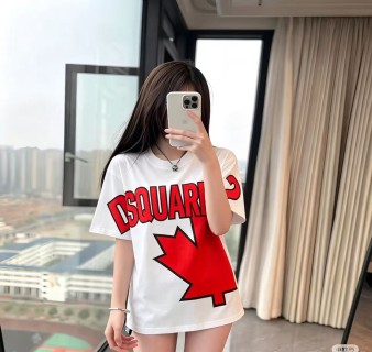 Dsquared2 Maple Leaf Logo White Red T-Shirt view 5