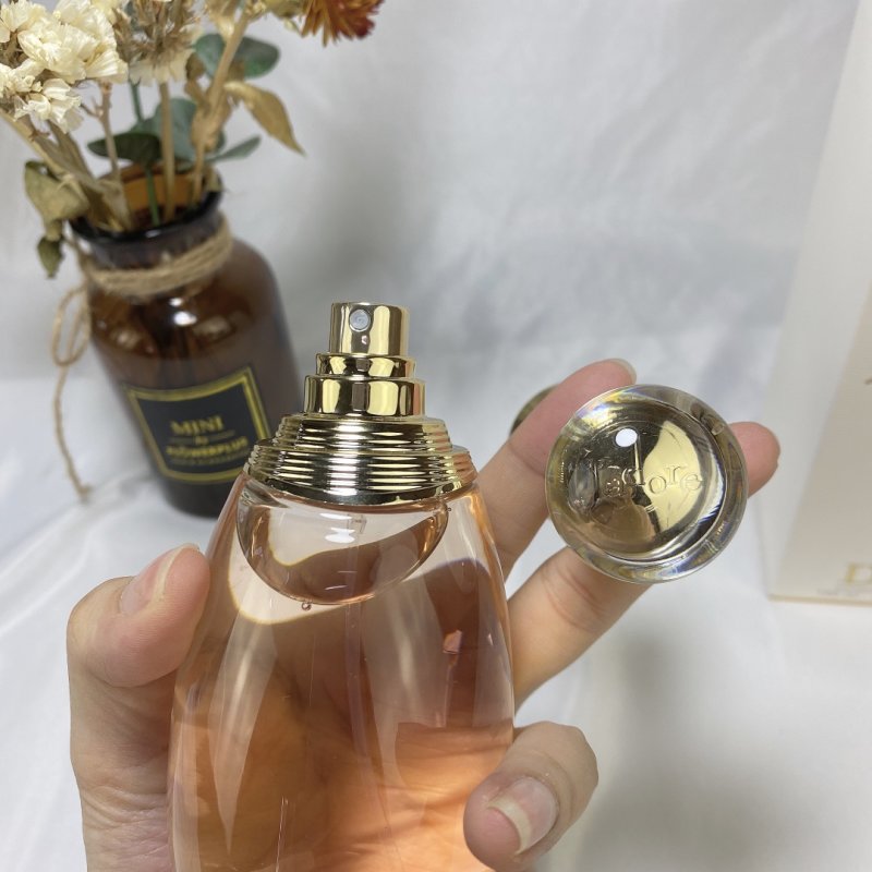 Dior J'adore Eau de Toilette 100ml view