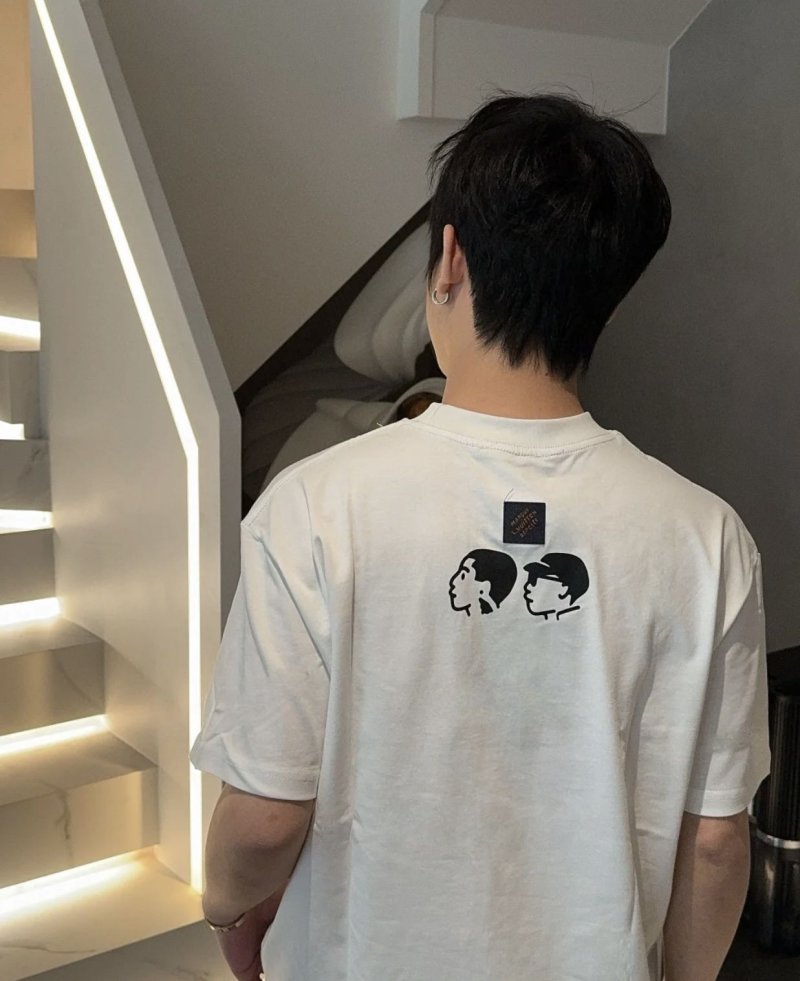 Vivienne Westwood White Heart Logo T-Shirt view