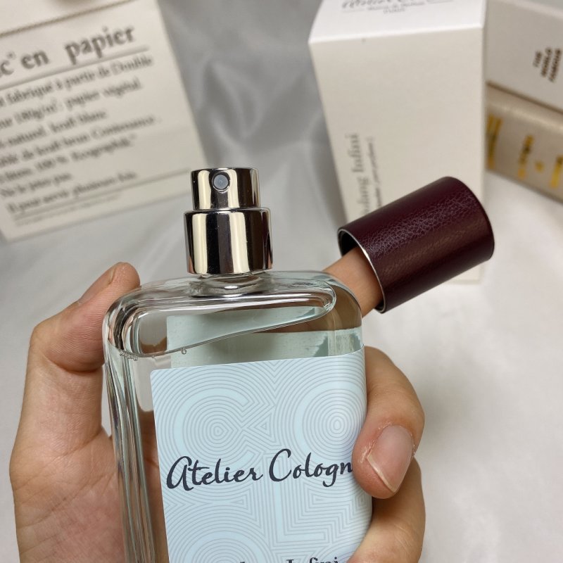Atelier Cologne Oolang Infini Cologne Absolue 100ml view