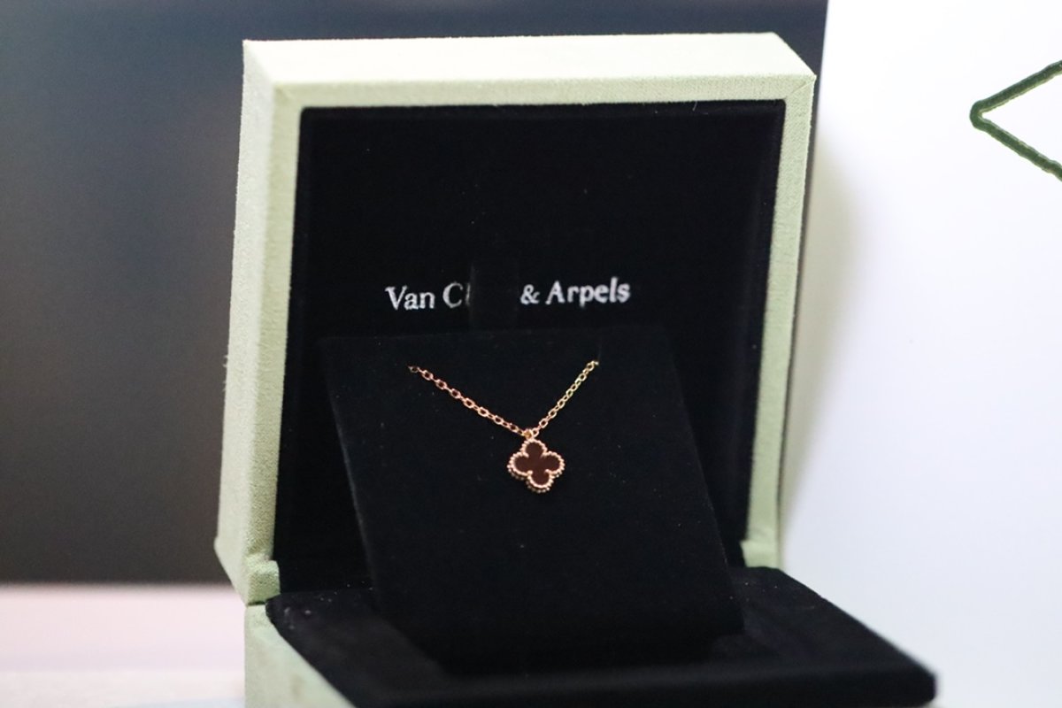 Van Cleef & Arpels Rose Gold Mini Clover Necklace Red