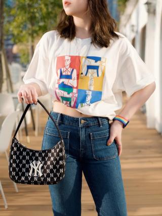 MLB NY Monogram Underarm Shoulder Bag Black view 2
