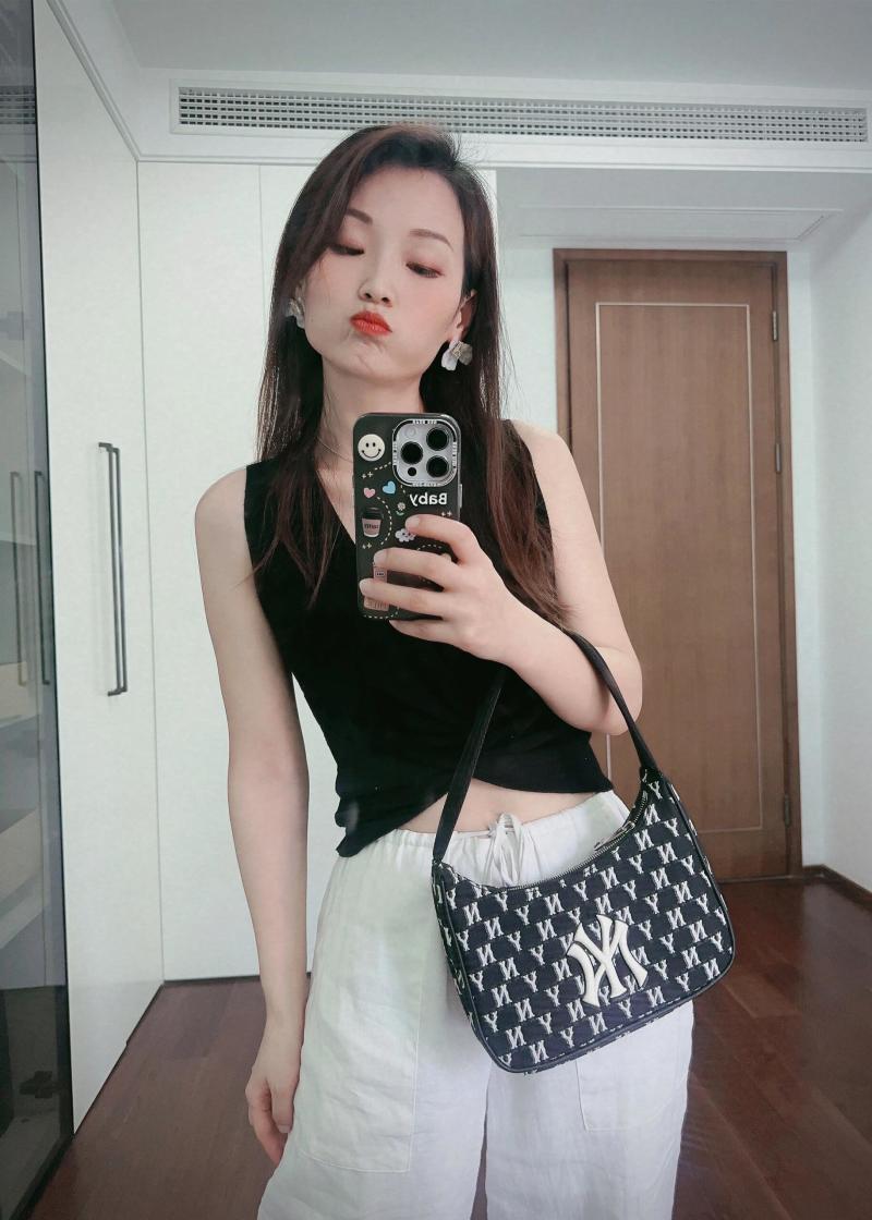 MLB NY Monogram Underarm Shoulder Bag Black view