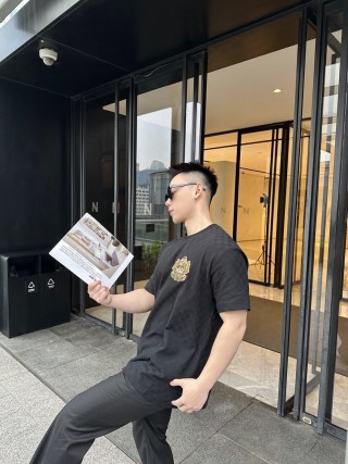 Dolce & Gabbana Black Crest Logo T-Shirt view 4