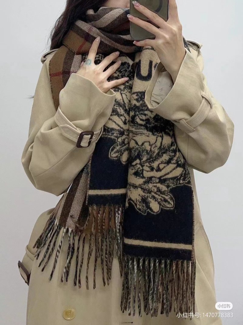 Burberry Monogram Map Double-Sided Fringe Scarf Black Cream view
