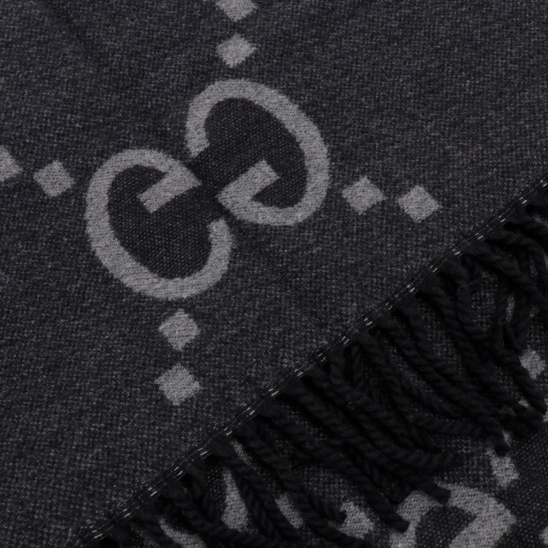 Gucci GG Jacquard Double-Face Knit Scarf Black view