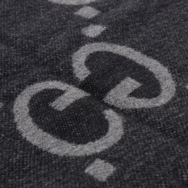 Gucci GG Jacquard Double-Face Knit Scarf Black view