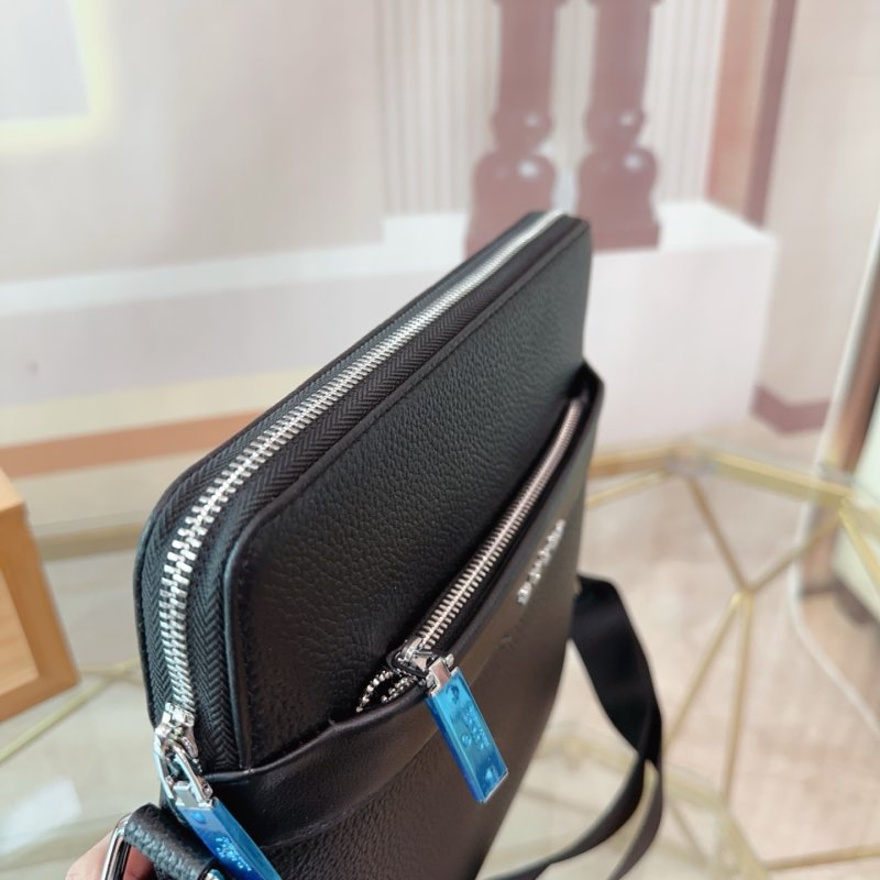 Gucci Black Leather Crossbody Messenger Bag view