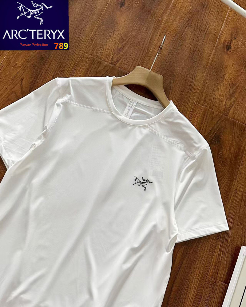 Arc'teryx Logo Print Ice Silk T-Shirt - Grey view
