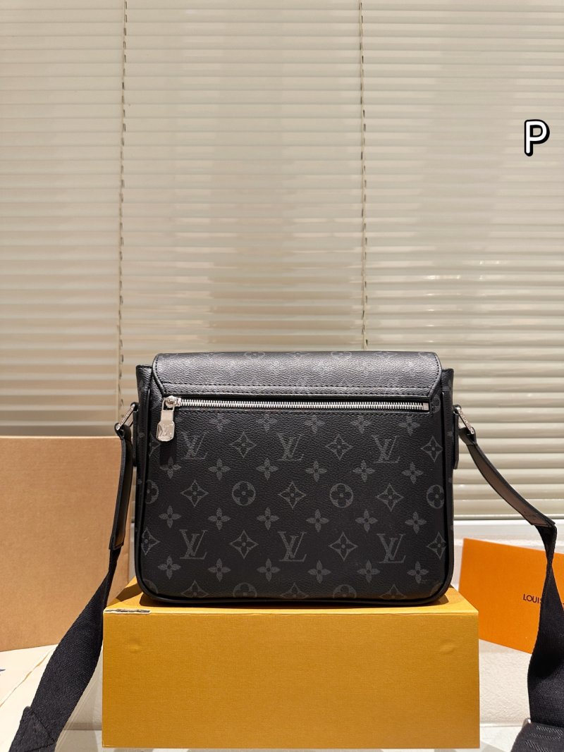 Louis Vuitton Monogram Canvas Messenger Bag Black view