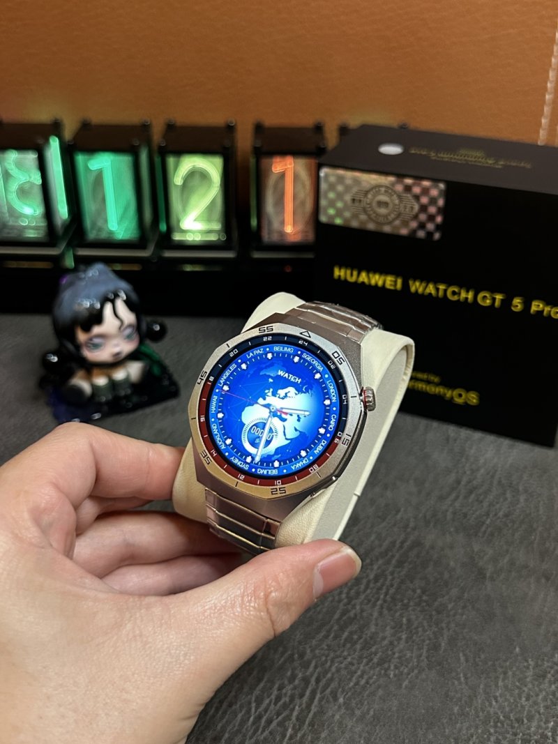 Huawei GT5 Pro Silver Smartwatch
