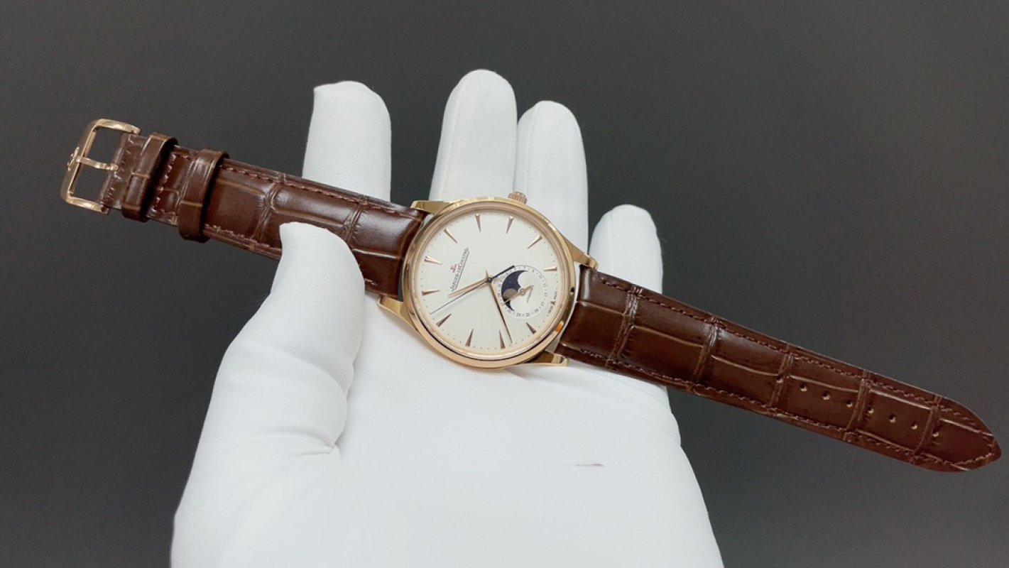 Jaeger-LeCoultre Master Ultra-Thin Moon Phase Rose Gold Watch view
