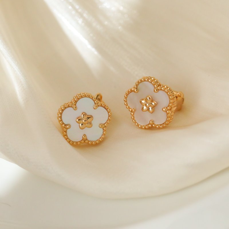 VCA Lucky Spring Plum Blossom Earrings - Rose Gold & White Mother of Pearl view