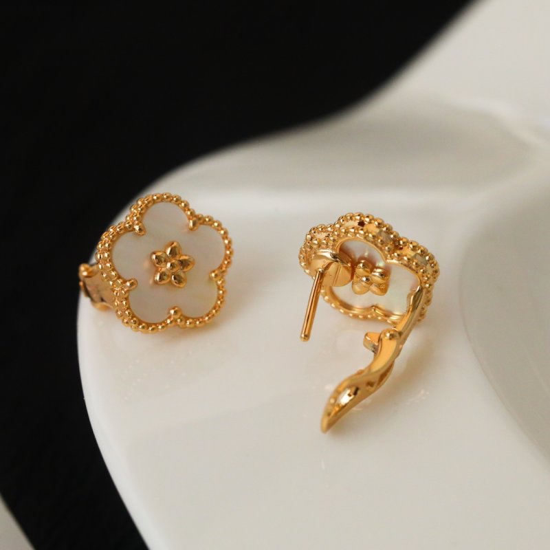 VCA Lucky Spring Plum Blossom Earrings - Rose Gold & White Mother of Pearl view