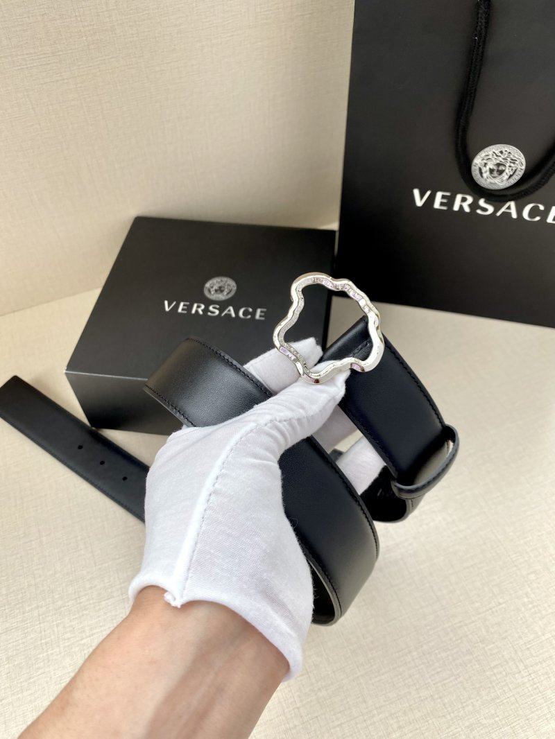 Versace Medusa Head 3D Palazzo Black Leather Belt view