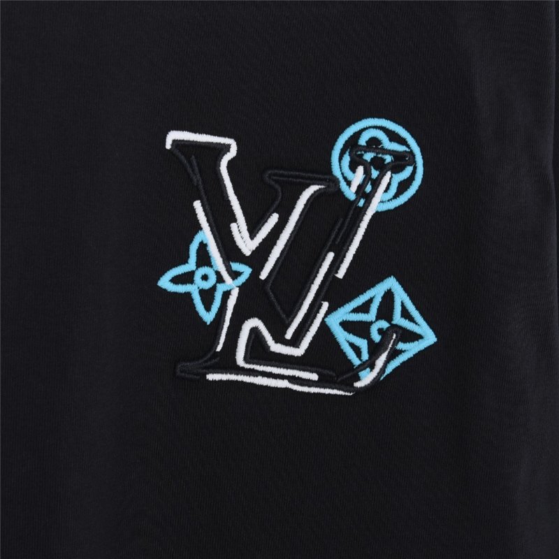Louis Vuitton LV Monogram Black Short Sleeve T-Shirt view
