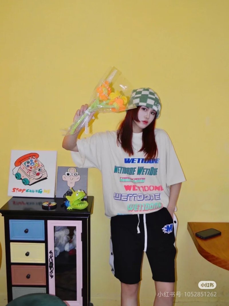 Wetidone Oversized Graphic T-Shirt Cream view