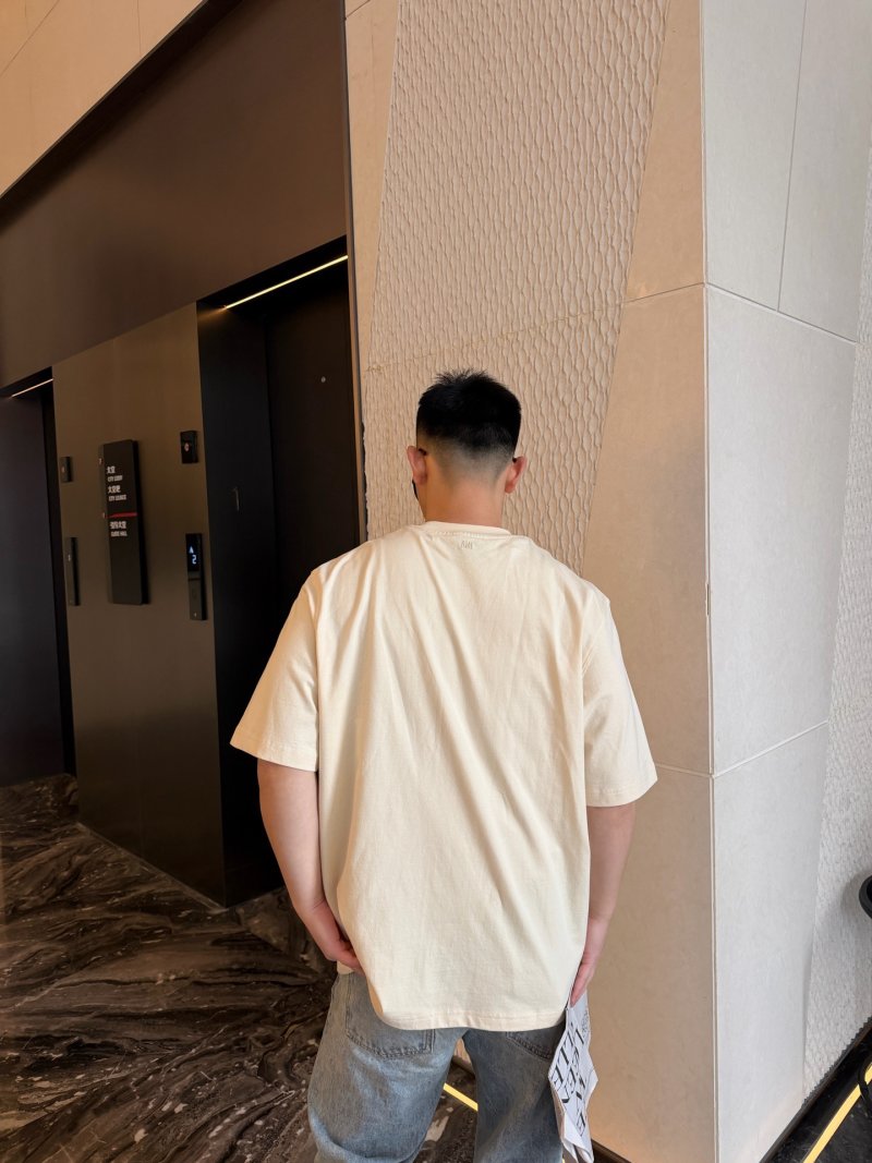 Ami Red Heart Logo Cream T-Shirt view
