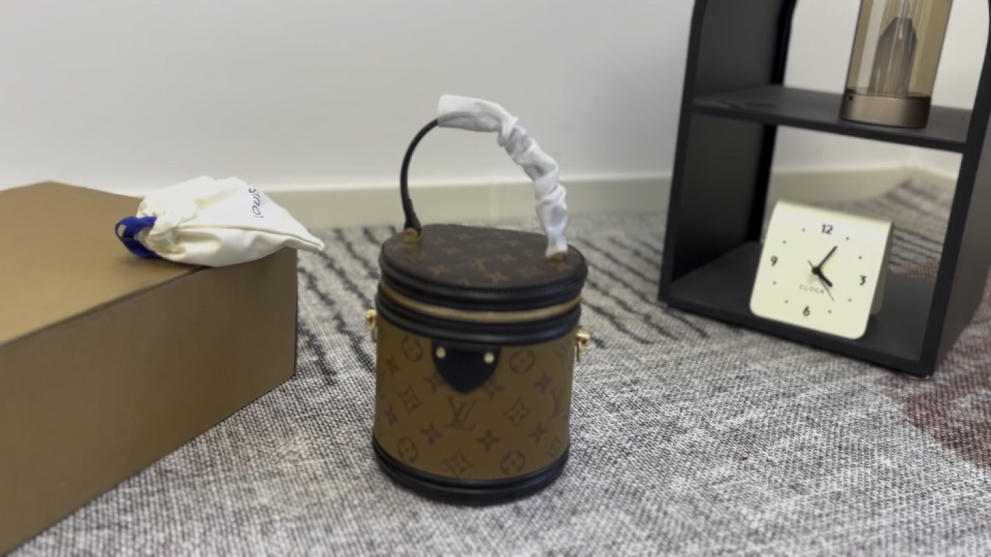 Louis Vuitton Monogram Papillon Trunk Bag Beige