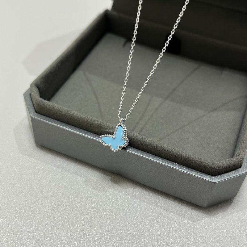 Van Cleef & Arpels Butterfly Turquoise Silver Necklace
