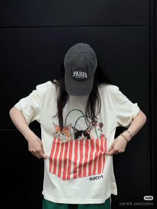 Calvin Klein Cream Graphic Print T-Shirt with Red Striped Detail view 9