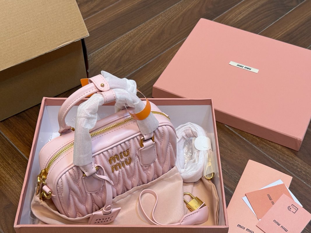 Miu Miu Arcadie Matelassé Pink Shoulder Bag view