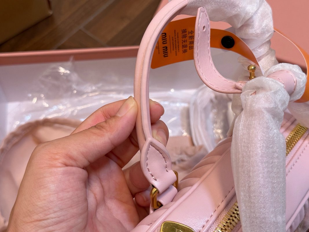 Miu Miu Arcadie Matelassé Pink Shoulder Bag view