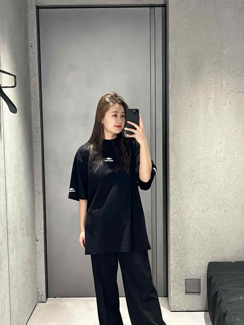 Nike Black Essential Short Sleeve T-Shirt view