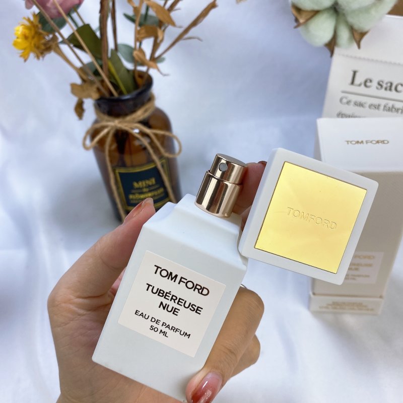 Tom Ford Tubéreuse Nue Eau de Parfum 50ml view
