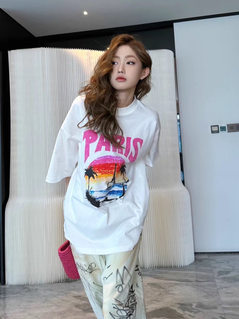 Balenciaga Paris Eiffel Tower Sunset Beach Print T-Shirt White view