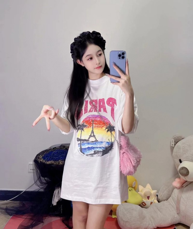 Balenciaga Paris Eiffel Tower Sunset Beach Print T-Shirt White view
