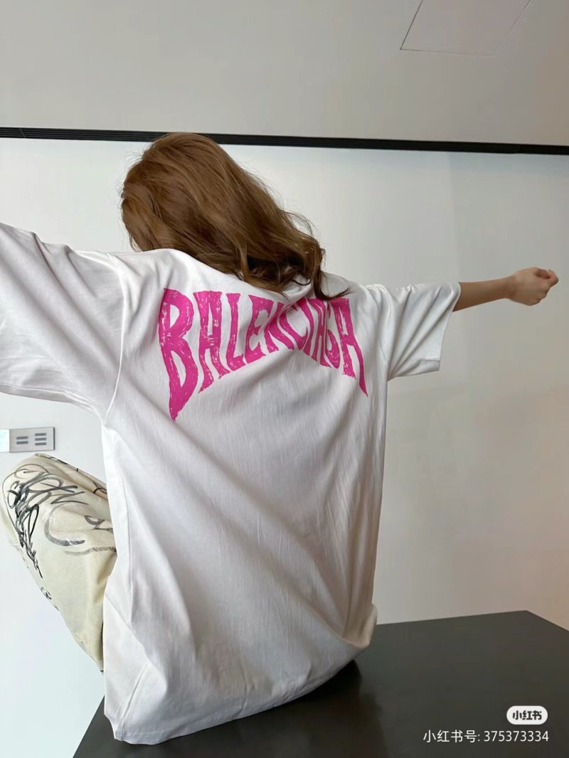Balenciaga Paris Eiffel Tower Sunset Beach Print T-Shirt White view