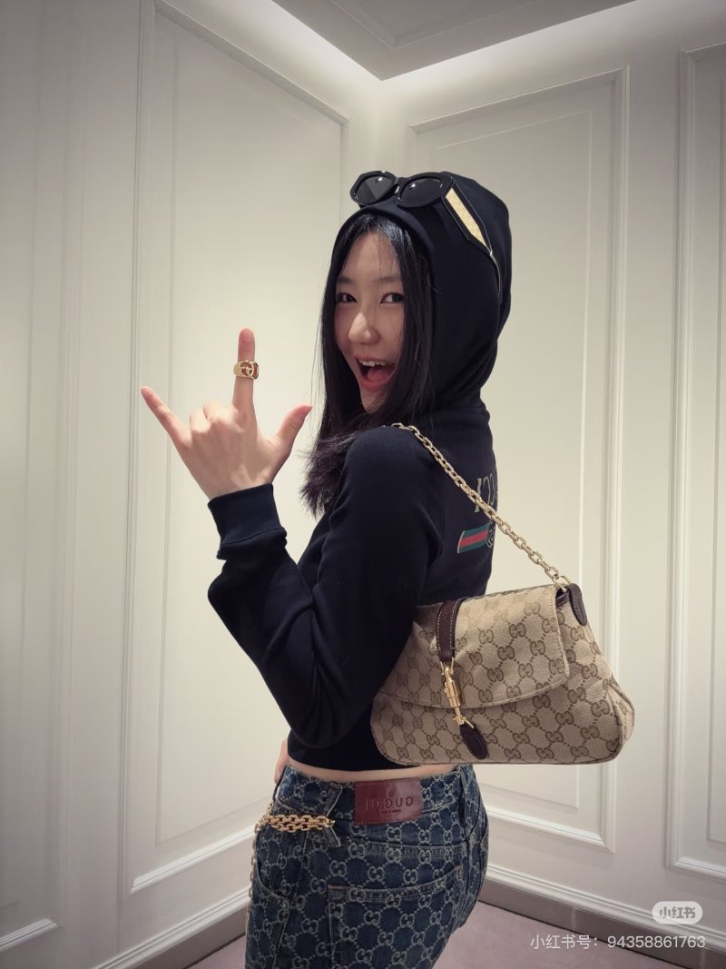 Gucci GG Monogram Canvas Shoulder Bag Beige Brown view