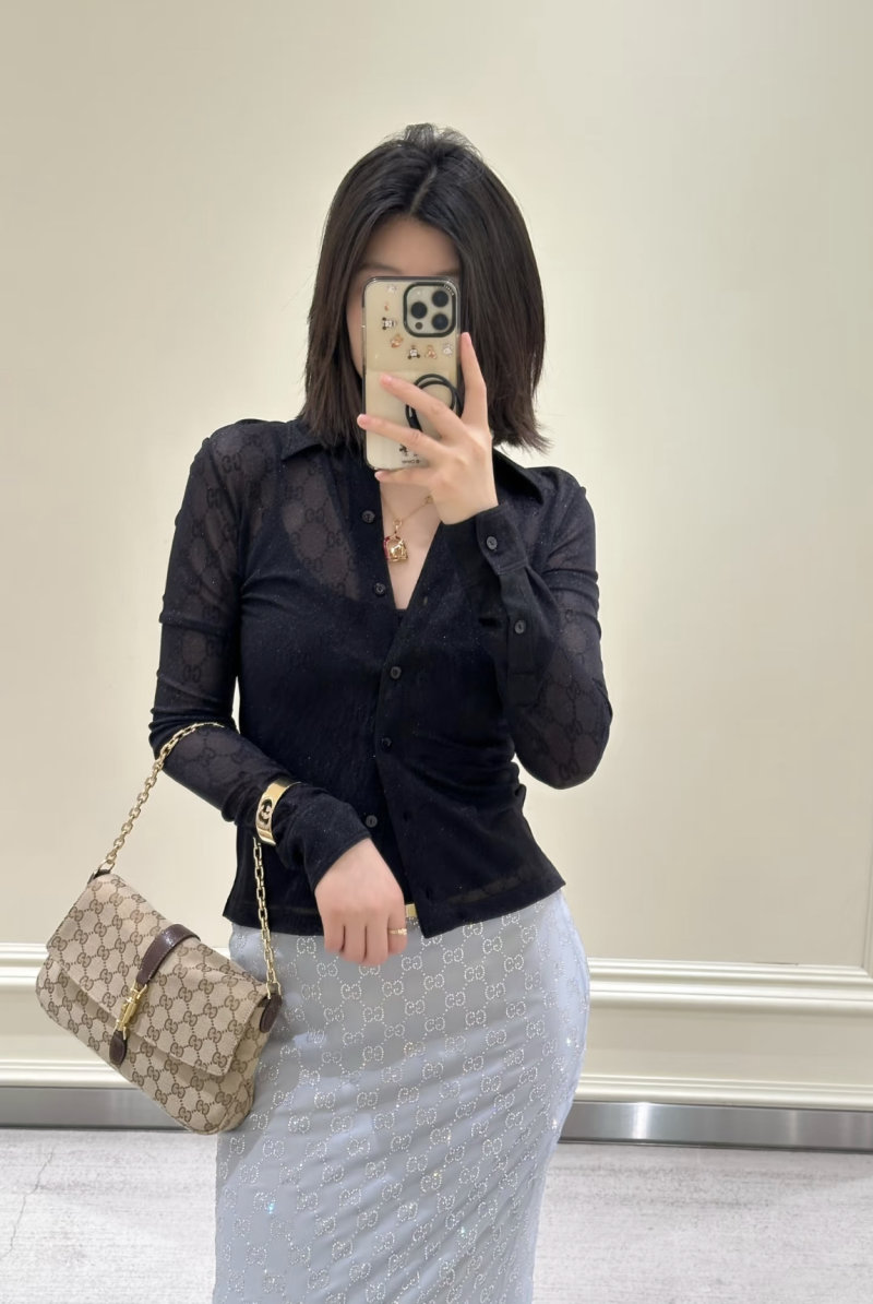 Gucci GG Monogram Canvas Shoulder Bag Beige Brown view