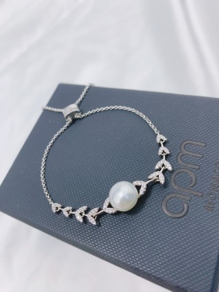 APM Monaco Pearl Wheat Leaf Adjustable Bracelet Silver