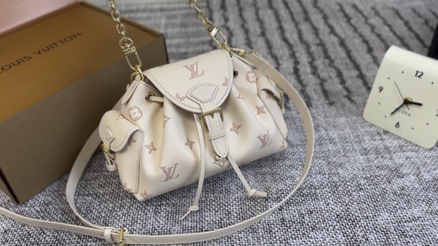 Louis Vuitton Monogram Leather Crossbody Bucket Bag Cream