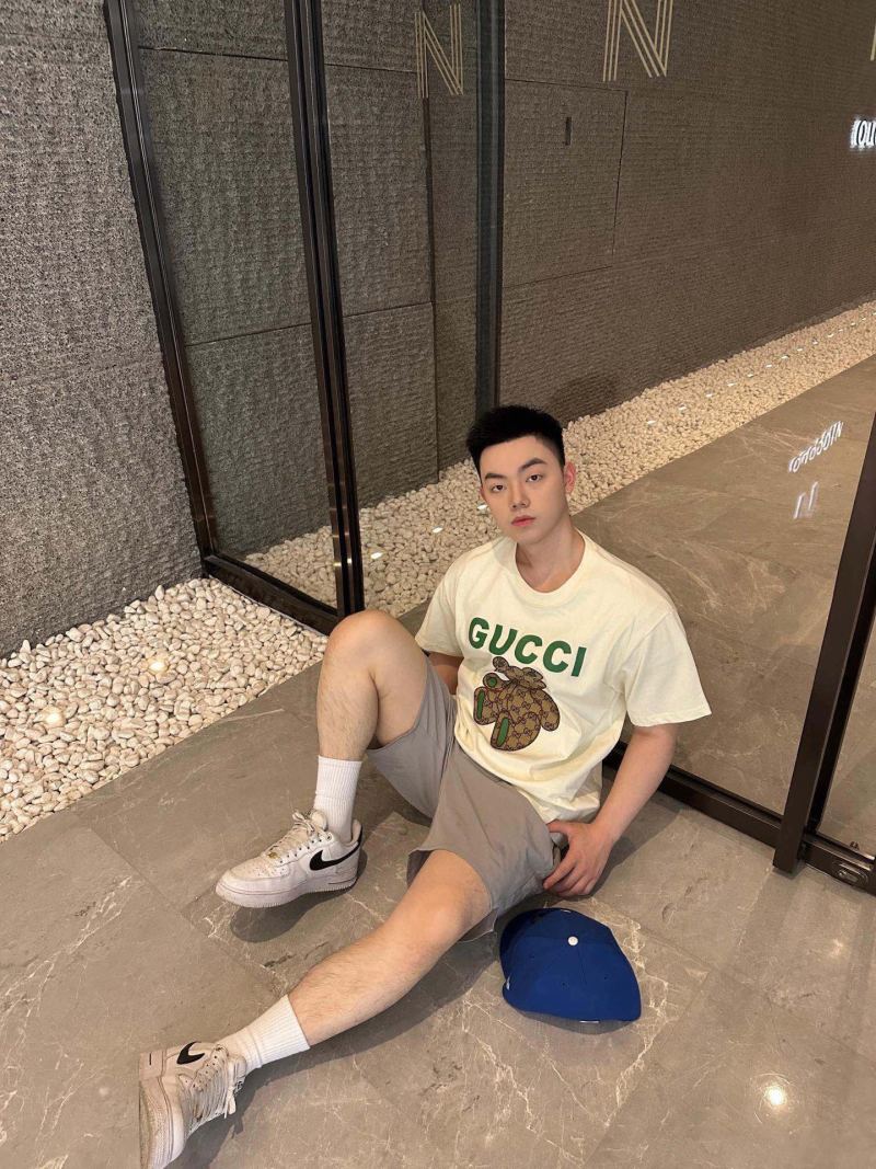 Gucci Teddy Bear Cream T-Shirt view