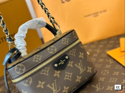 Louis Vuitton Monogram Canvas Crossbody Bag with Chain Strap view 8