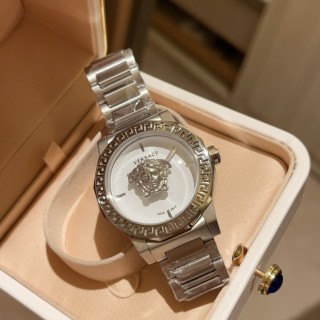 Versace Medusa Gold Quartz Watch 38MM view 11