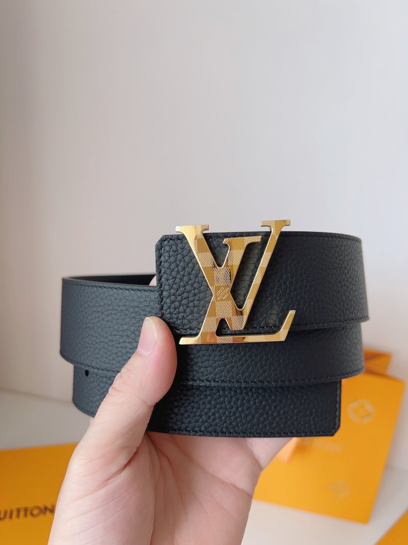 Louis Vuitton LV Initials Black Leather Belt 40mm