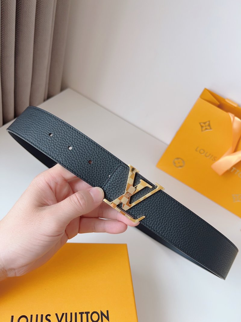 Louis Vuitton LV Initials Black Leather Belt 40mm view