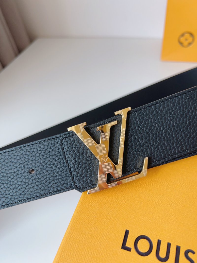 Louis Vuitton LV Initials Black Leather Belt 40mm view
